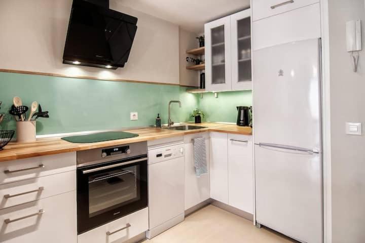 Precioso Y Tranquilo Apartamento En Sevilla Ngoại thất bức ảnh